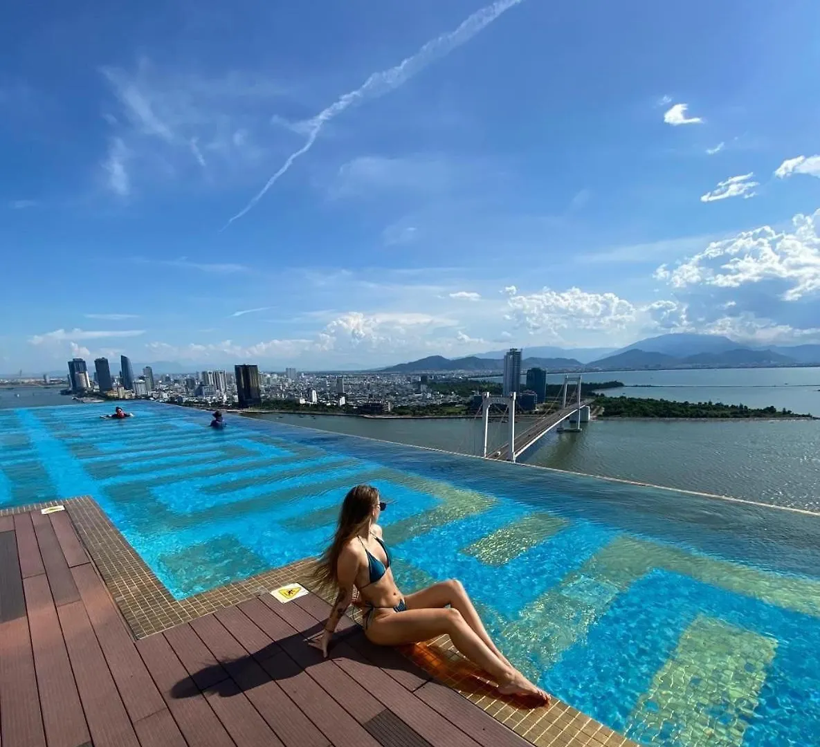 Golden Bay Apartment Ocean View Da Nang