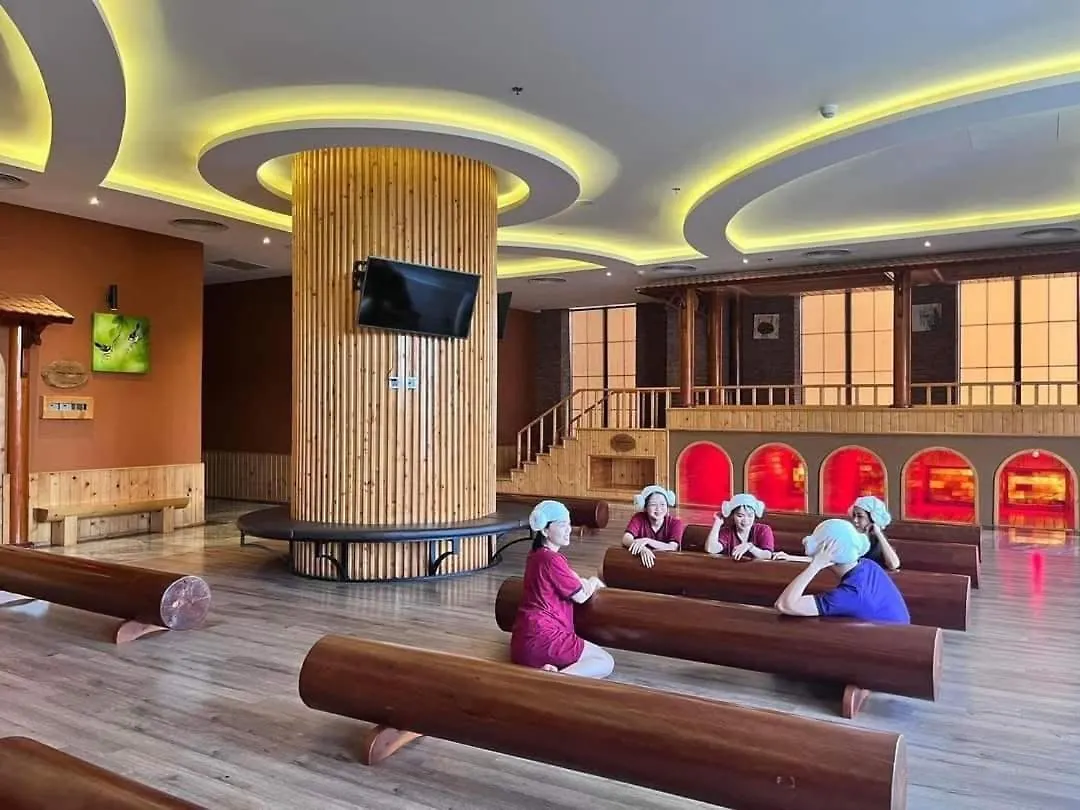 Golden Bay Apartment Ocean View Da Nang Vietnam