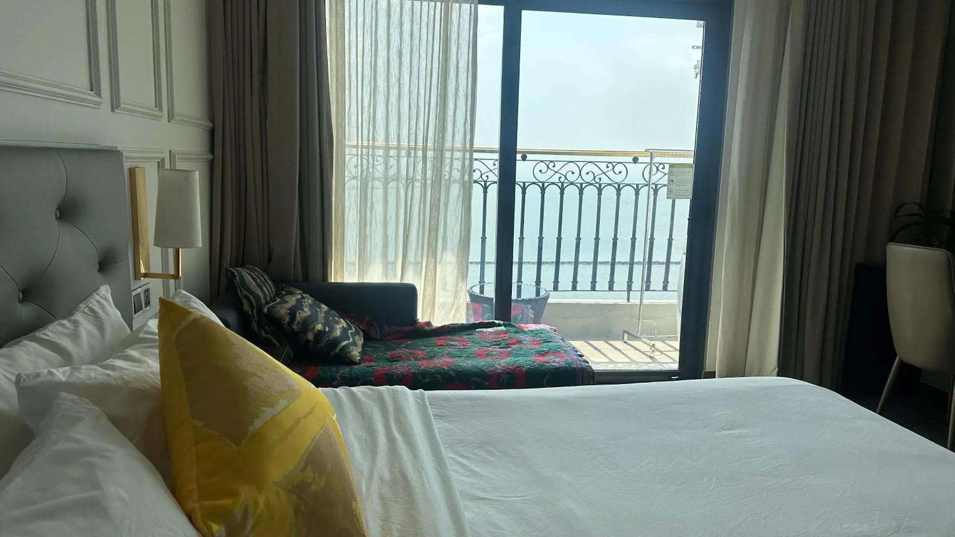 Golden Bay Apartment Ocean View Da Nang Vietnam