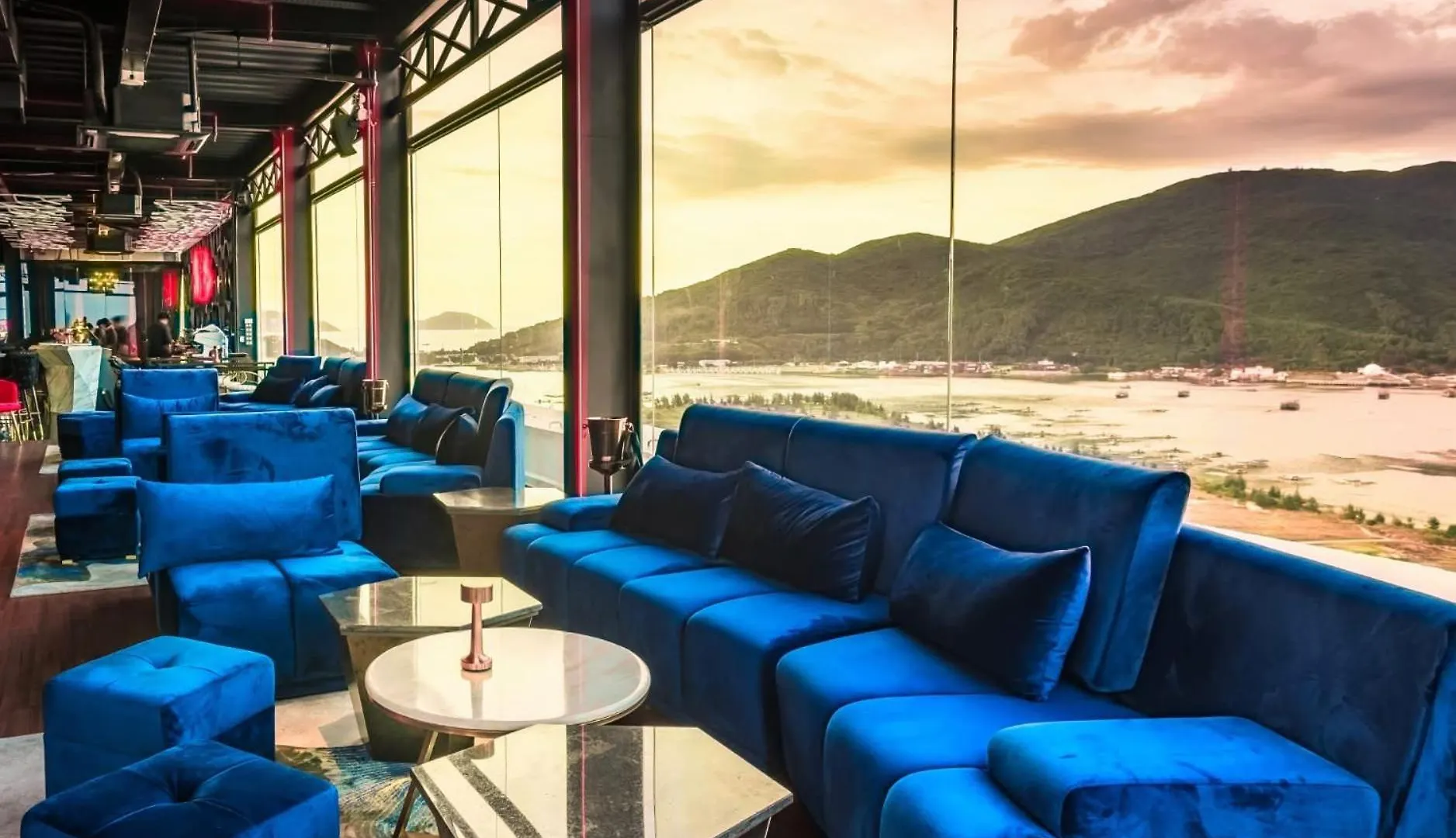 Golden Bay Apartment Ocean View Da Nang 0*,